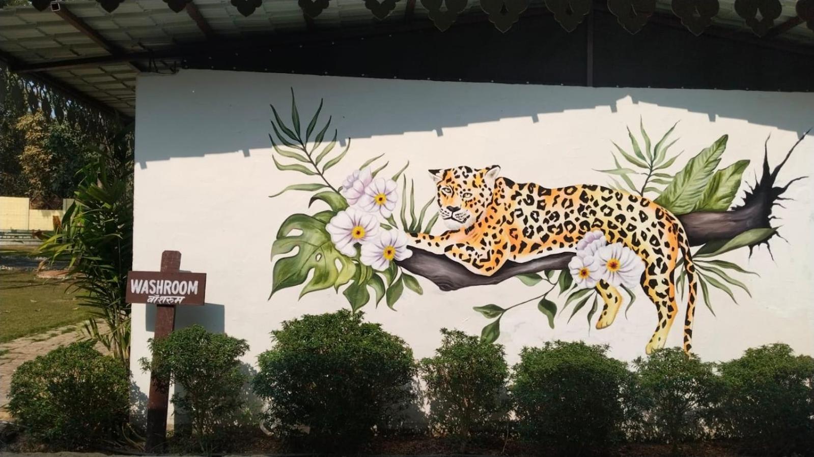 Palash The Jungle Resort Gondia Exterior foto