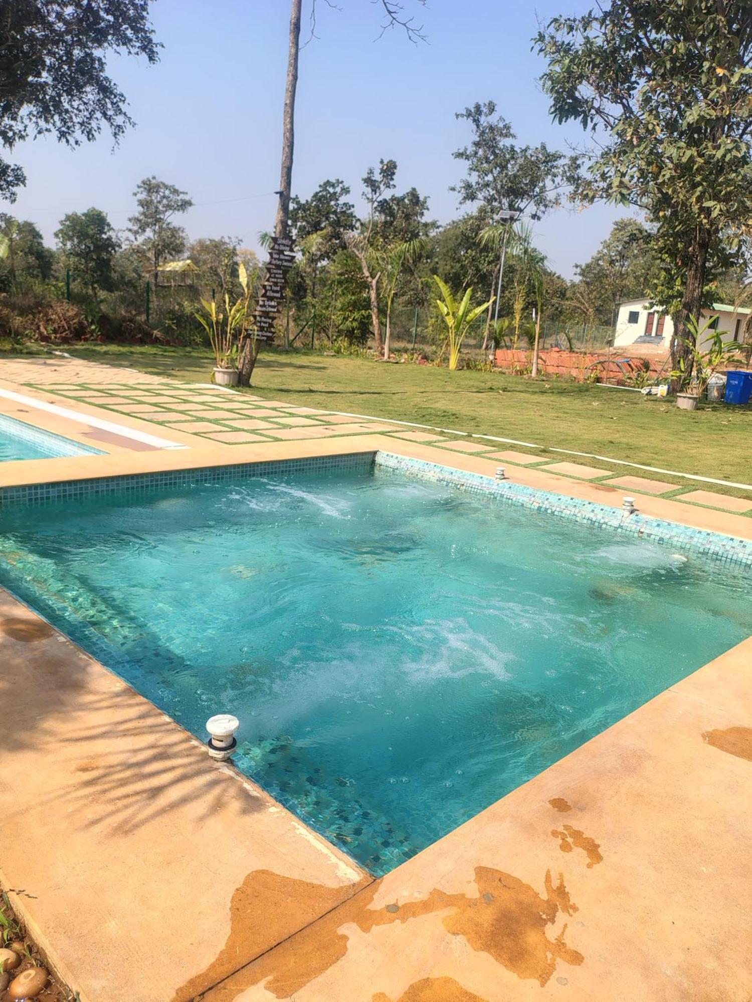 Palash The Jungle Resort Gondia Exterior foto