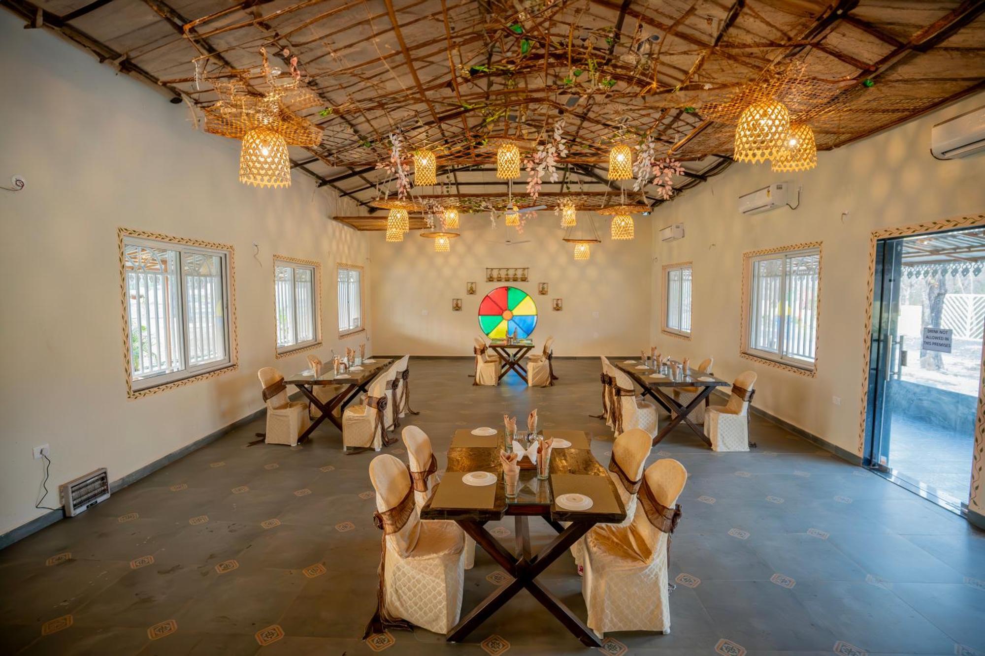 Palash The Jungle Resort Gondia Exterior foto